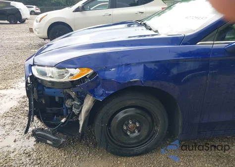 2014 Ford Fusion Se z USA, uszkodzony, nr VIN 1FA6P0H74E5370665